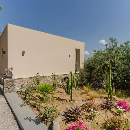Avaton Villa *